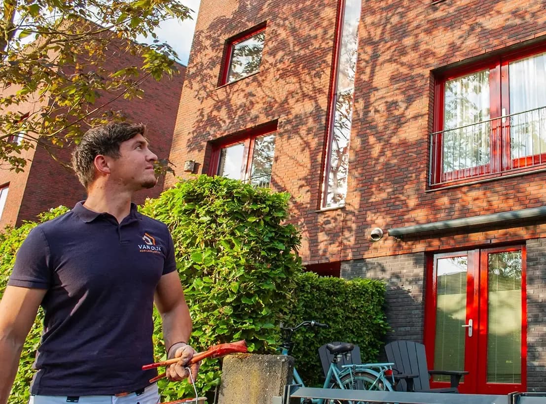 Lesley van Dijk bij de Rembrandt van Rijnstraat